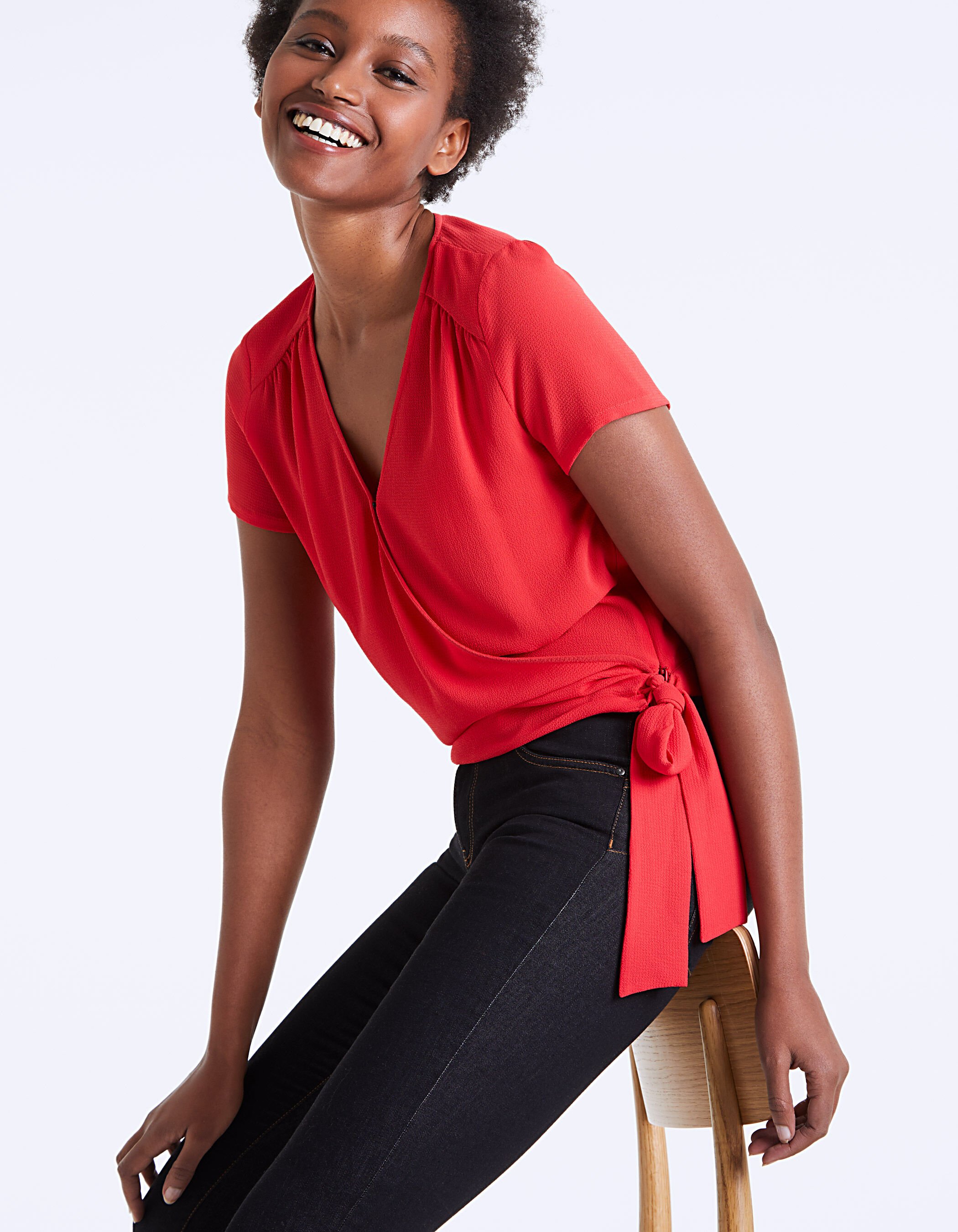 Top de crepe rojo escote cruzado mujer IKKS