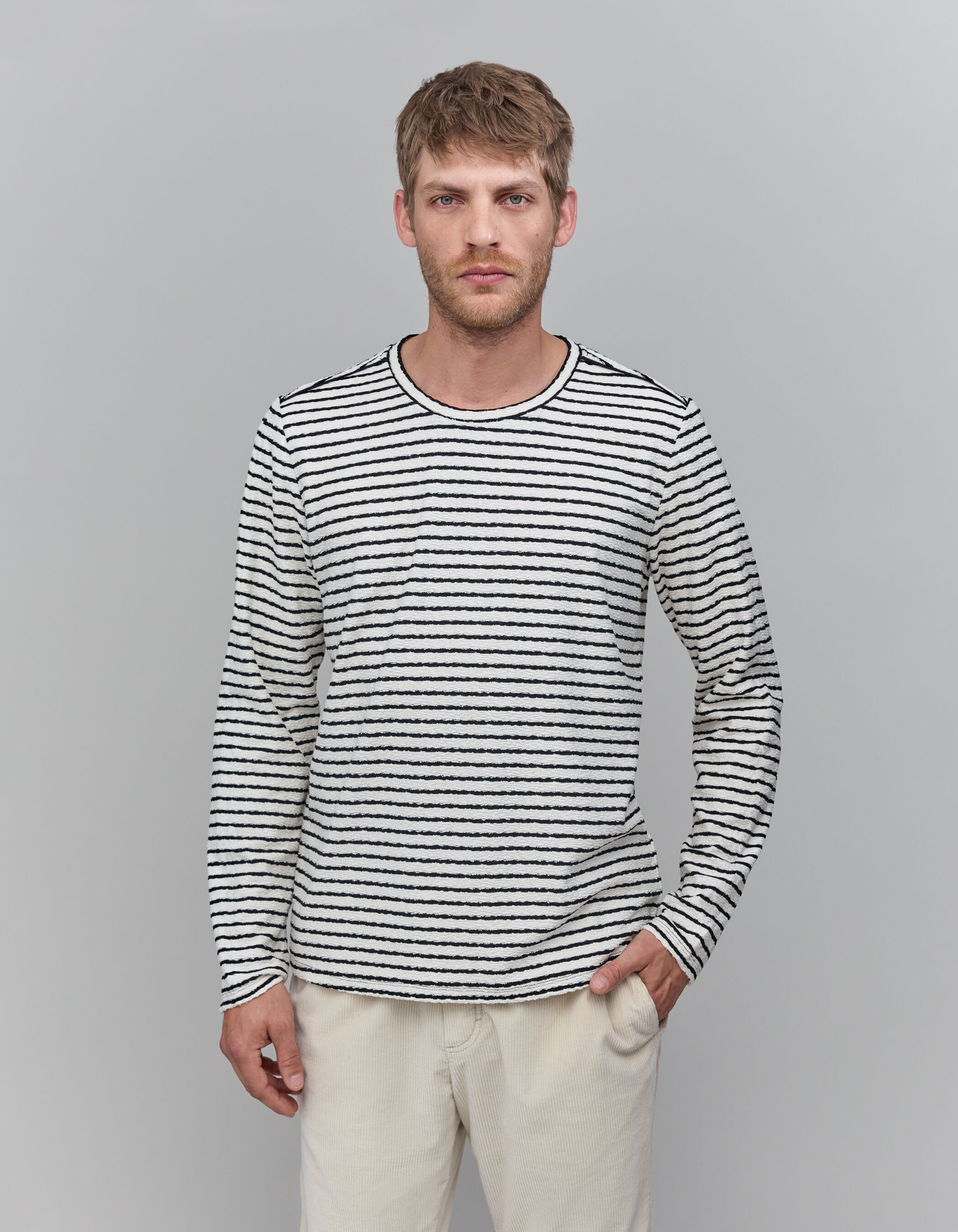 Tee shirt homme long best sale