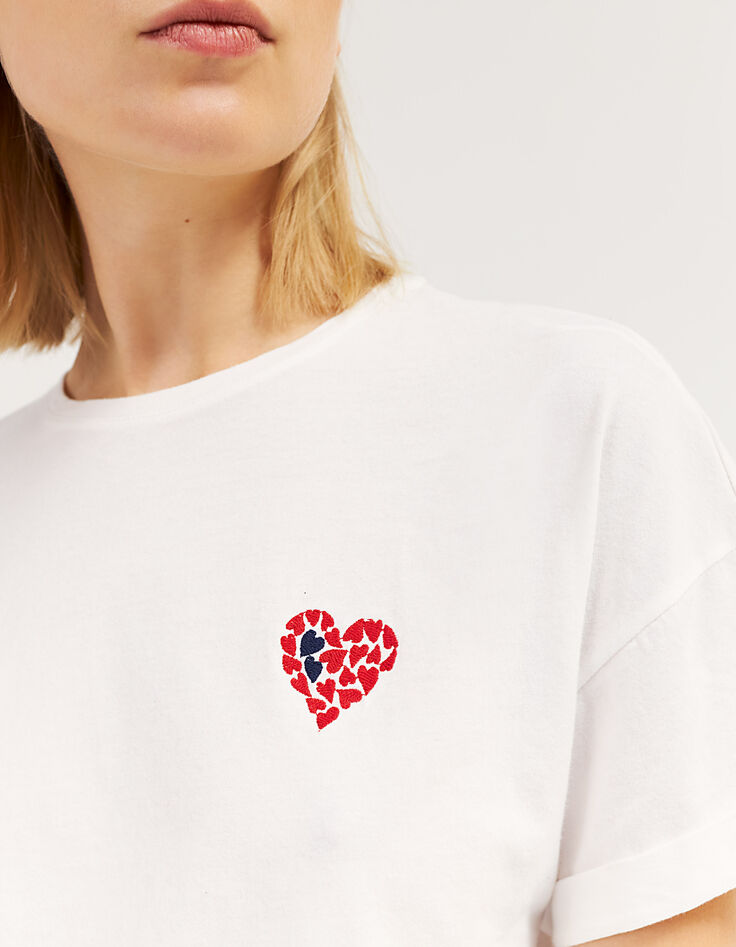 Tee-shirt en coton blanc cassé cœurs brodés poitrine femme-4