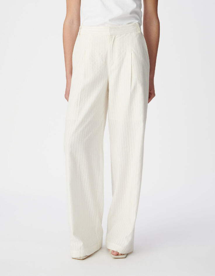 Dames wijde broek met motief in wit krijtstreepmotief-3