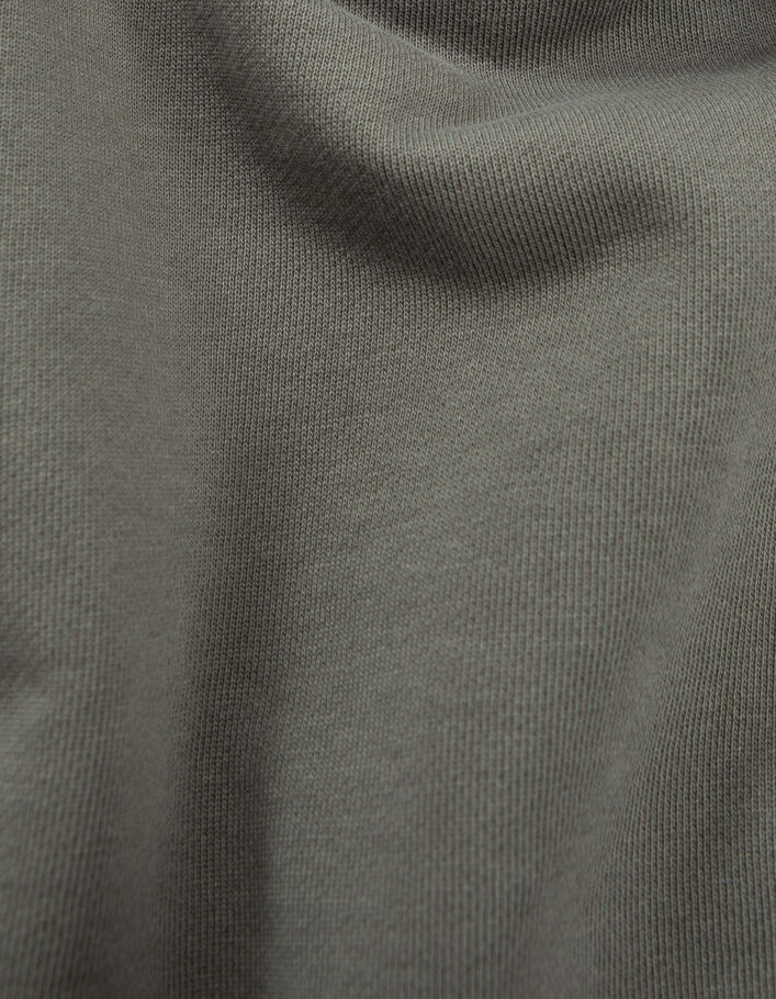 Khaki Jungensweatshirt mit Fischgräten auf Camouflagemotiv - IKKS