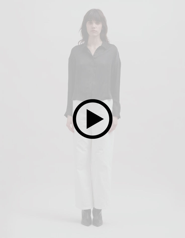 Camisa de mujer de satén negro cuello y puños de strass-6