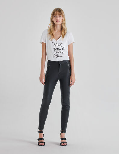Wei&szlig;es Damen-T-Shirt mit Schriftzug und Nieten - IKKS