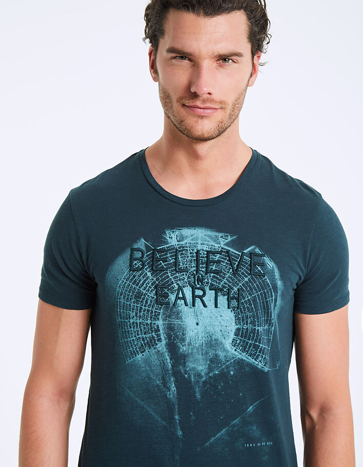 Tee-shirt blue green brodé Believe in Earth Homme - IKKS