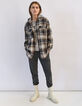 Camiseta capucha manga larga beige mujer-4