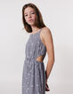 Vestido mido negro estampado Vichy y flores niña-3