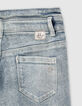 Vaqueros mom light blue con cintura pespunteada niña-7