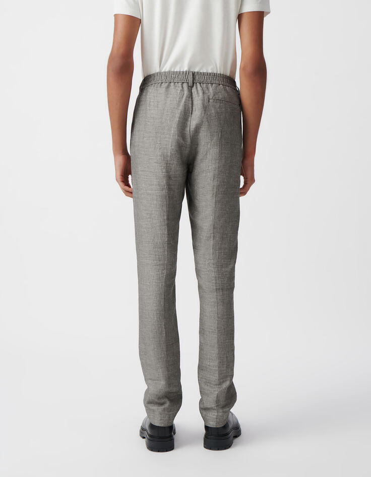 Men&rsquo;s black semi-plain chinos-3