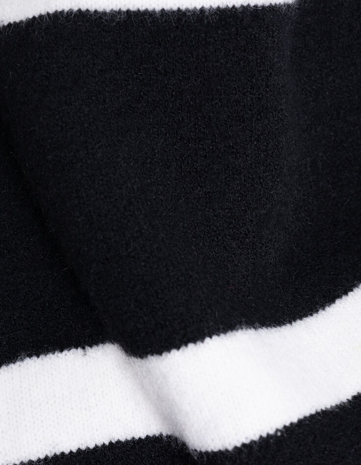 Echarpe noire tricot rayures blanches fille-5 Echarpe noire tricot rayures blanches fille-5