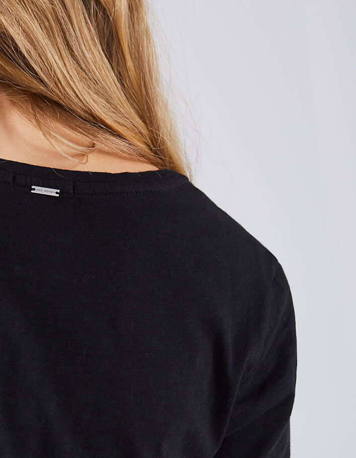Camiseta cuello pico negra de algodón visual espiga mujer - IKKS