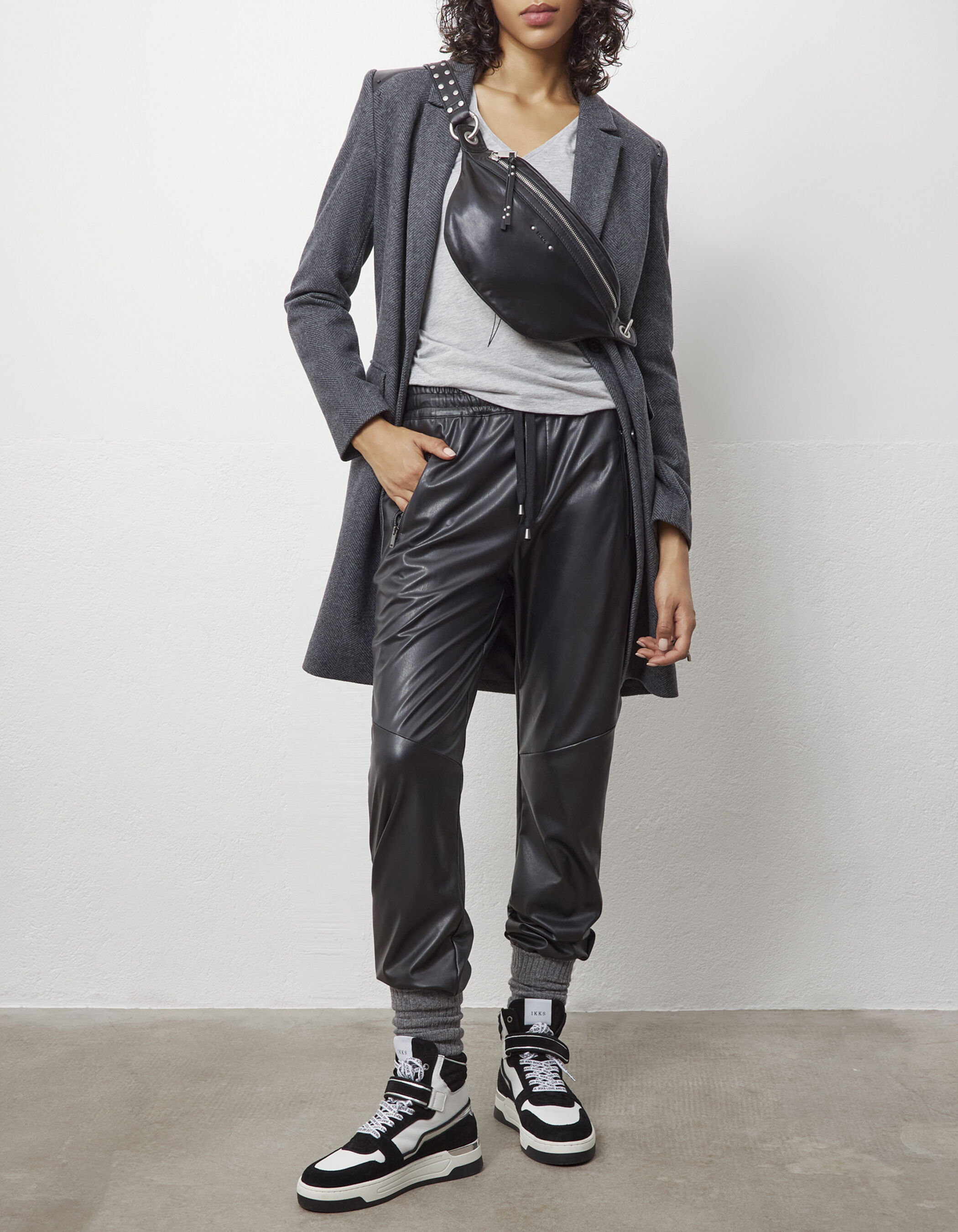 Pantalon jogger simili cuir femme hot sale