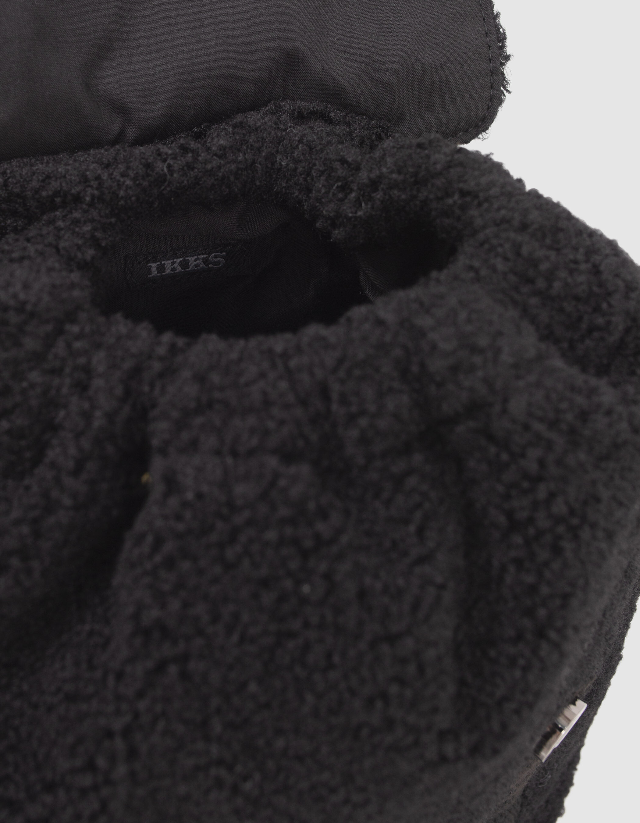 Sac a dos noir en sherpa bebe garcon IKKS