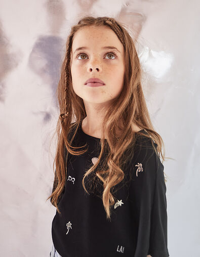 Girls’ black embroidered T-shirt-cape