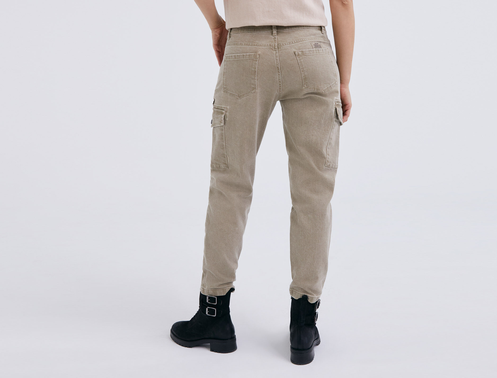 Pantalon battle 2025