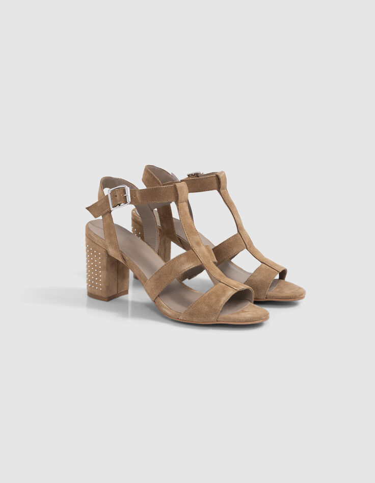 Beige suède damessandalen met hak met studs-6