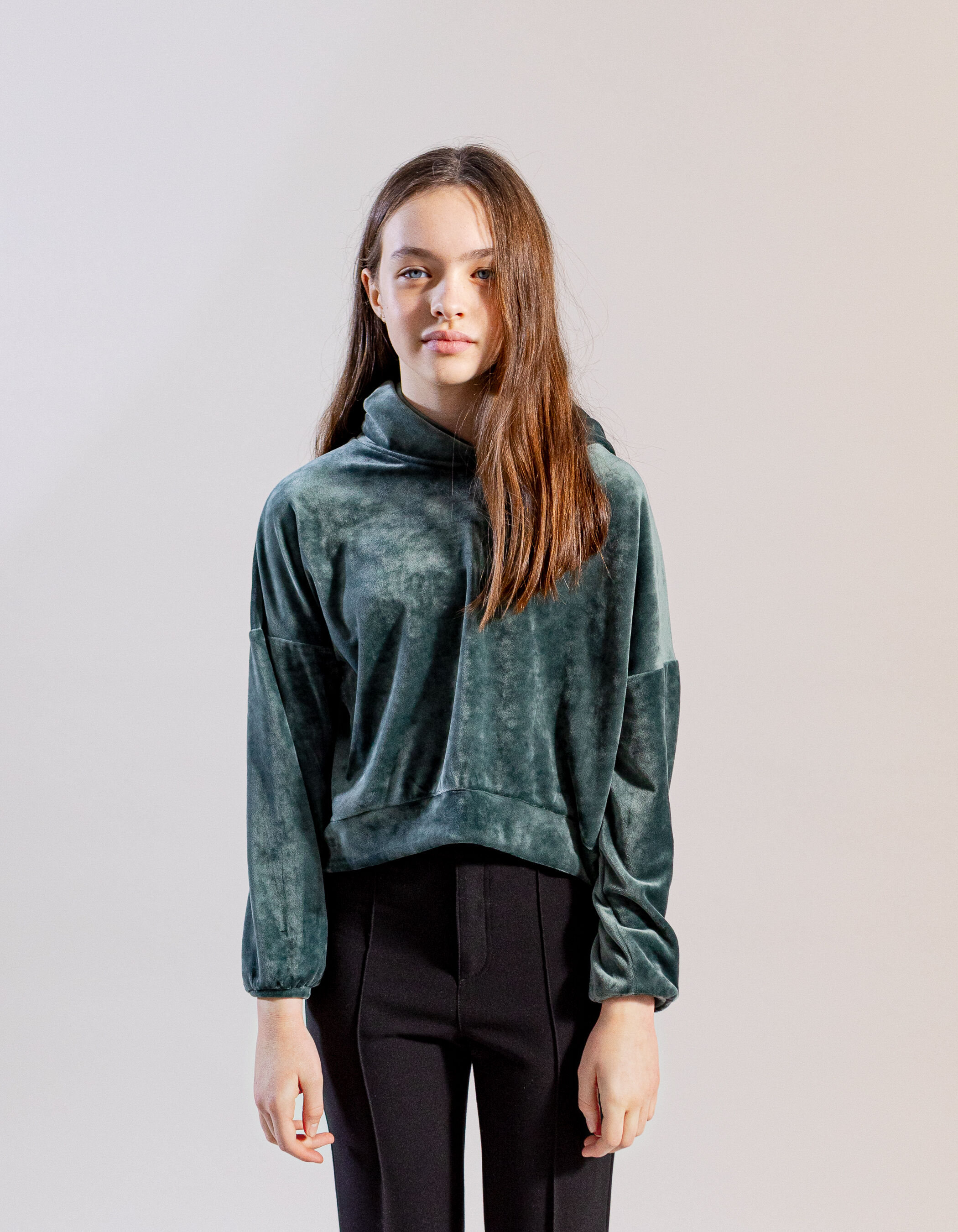 Girl s green velvet knit hoodie IKKS