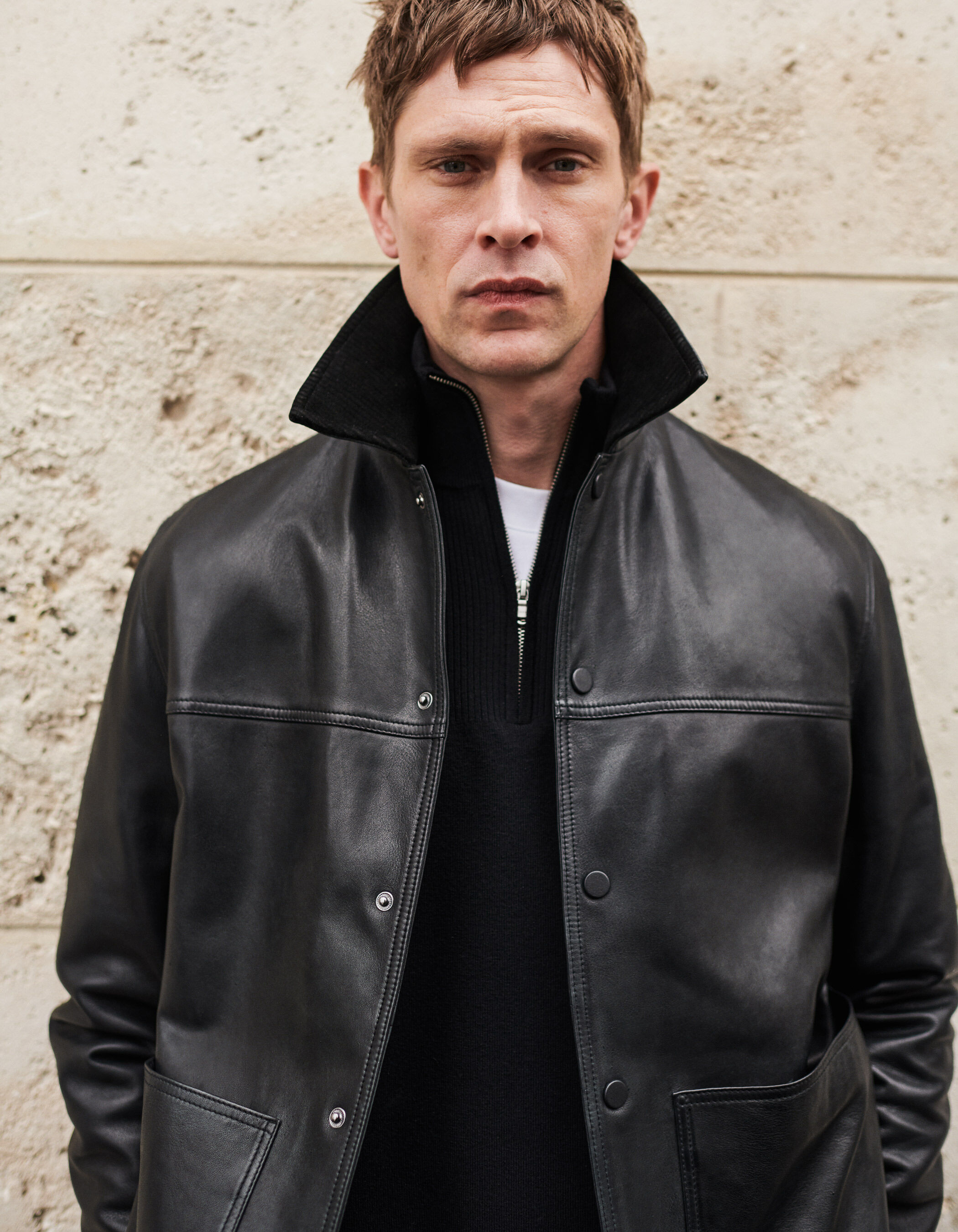 Blouson noir en cuir col cuir velours côtelé Homme