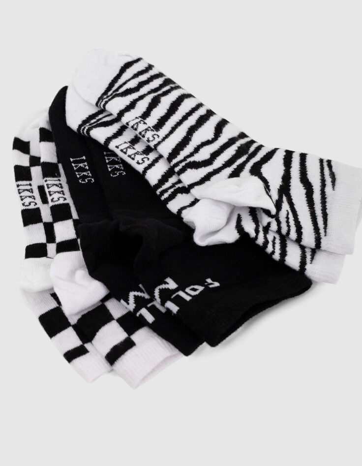 Women’s white/black patterned socks-5