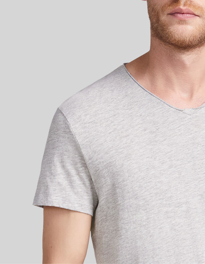 Camiseta L'Essentiel cuello de pico hombre - IKKS
