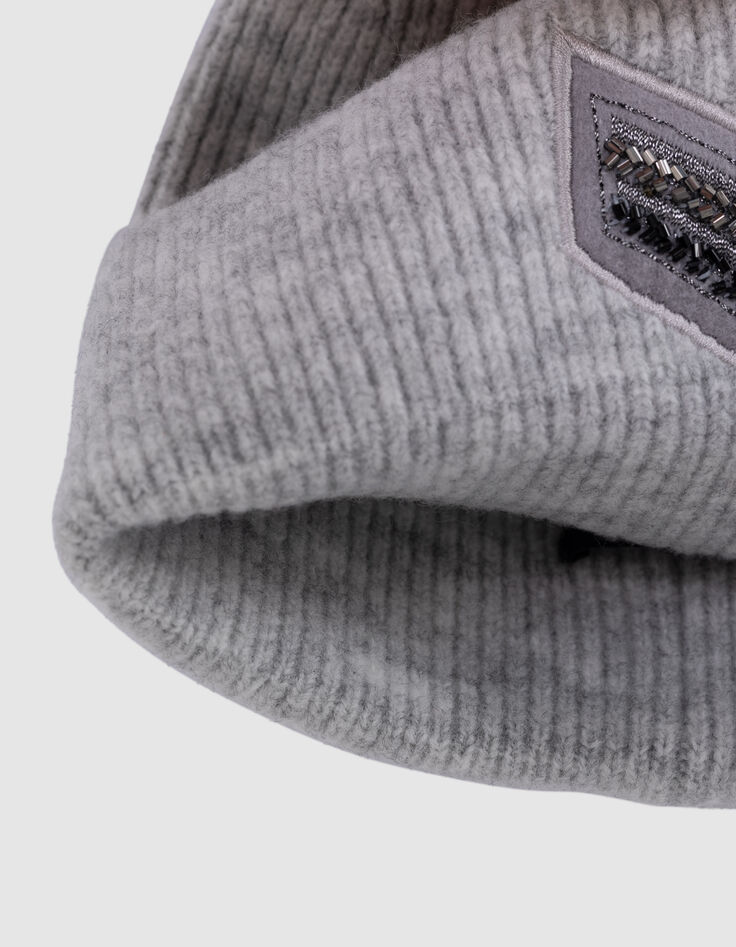 Gorro de punto gris para mujer estampado chevron bordado-4