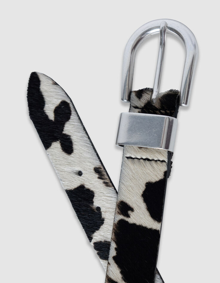 Cintur&oacute;n de mujer de piel color crudo con efecto potro y estampado de vaca-4
