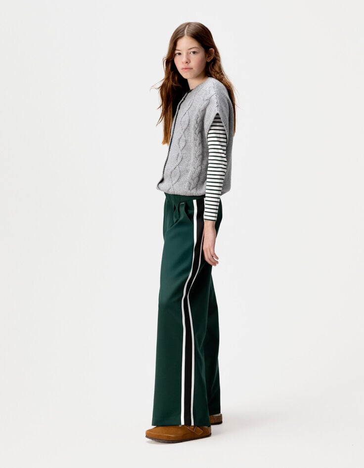 Pantalón fluido verde franjas rayas laterales niña-1 Pantalón fluido verde franjas rayas laterales niña-1