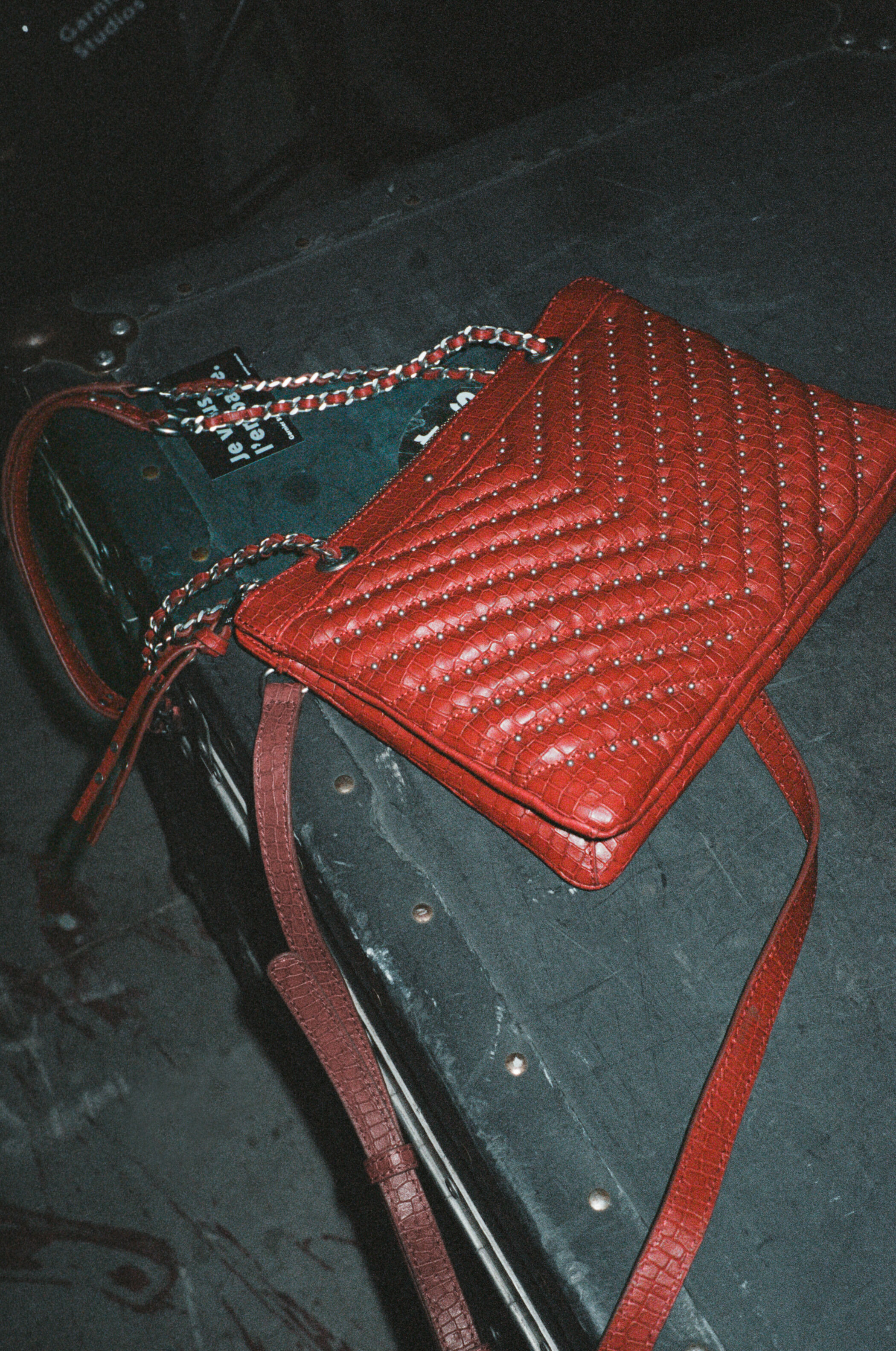 Ikks sac rouge clearance