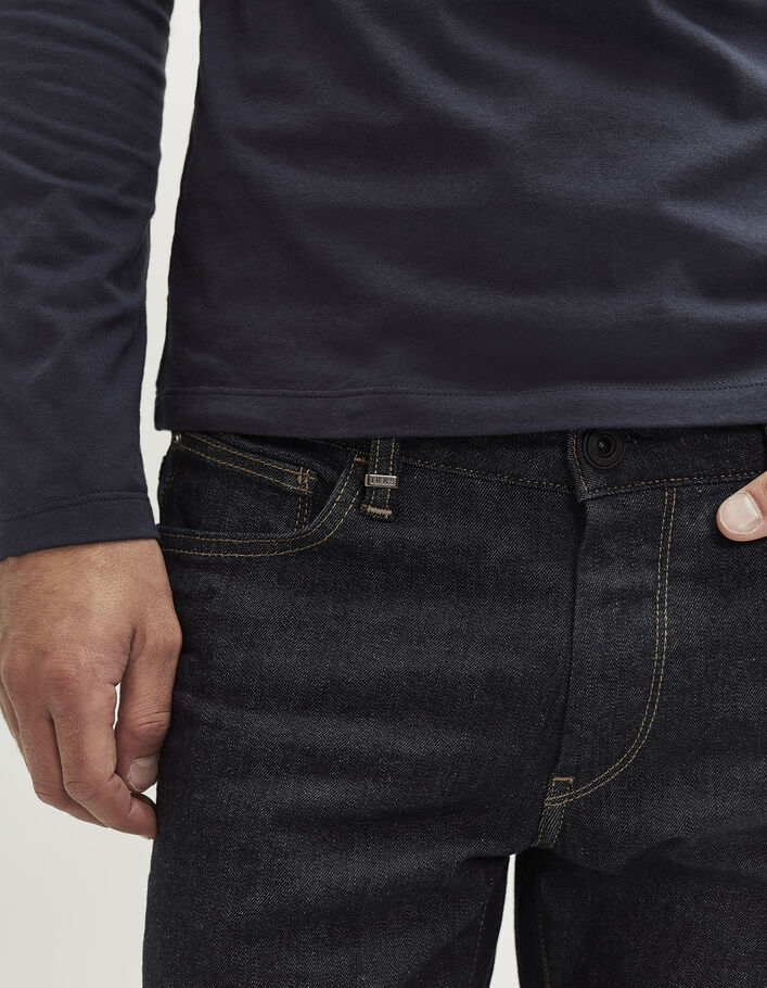 Men's raw denim jeans