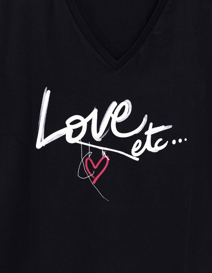 Black V-neck T-shirt with heart slogan-2
