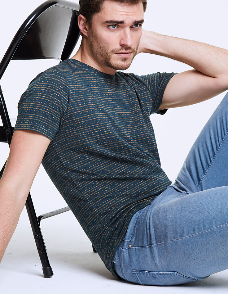 Blauwgroene minimalistische jacquard T-shirt-1 Blauwgroene minimalistische jacquard T-shirt-1