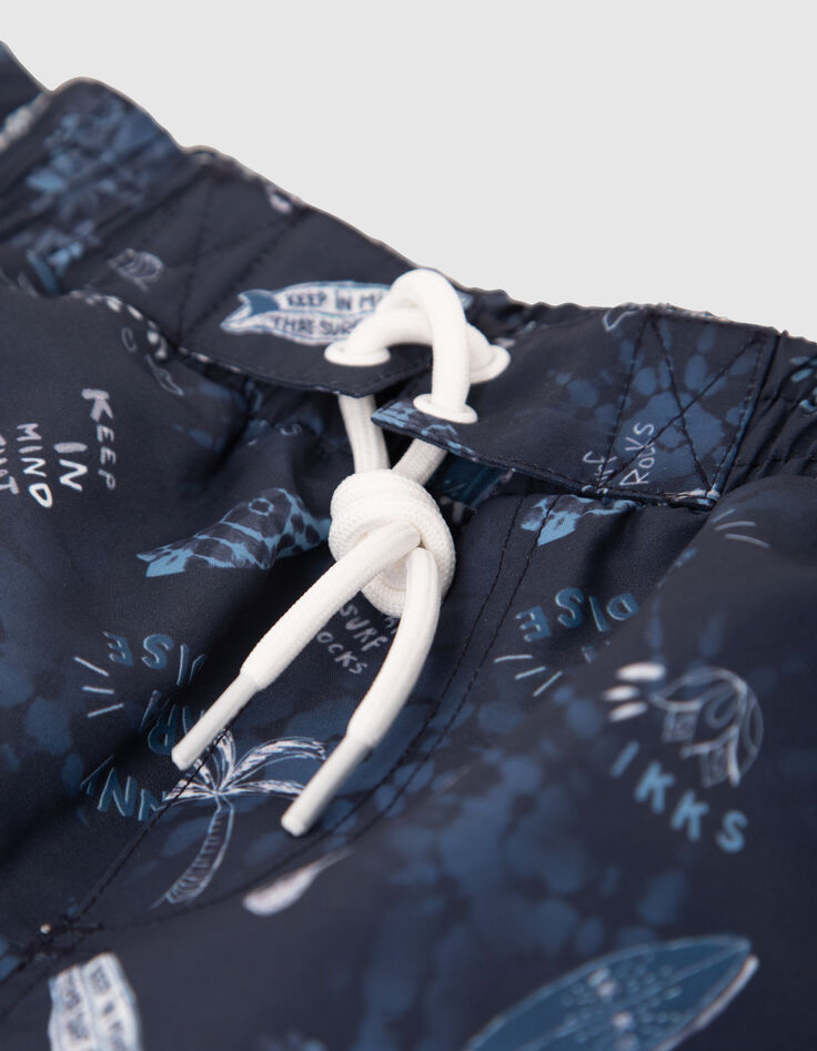Marineblaue Jungenbadeshorts mit Surf-Rock-Print-5