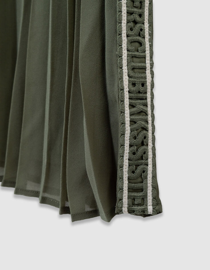 Khakifarbener langer Rock  Stickerei und Falten  M&auml;dchen-4