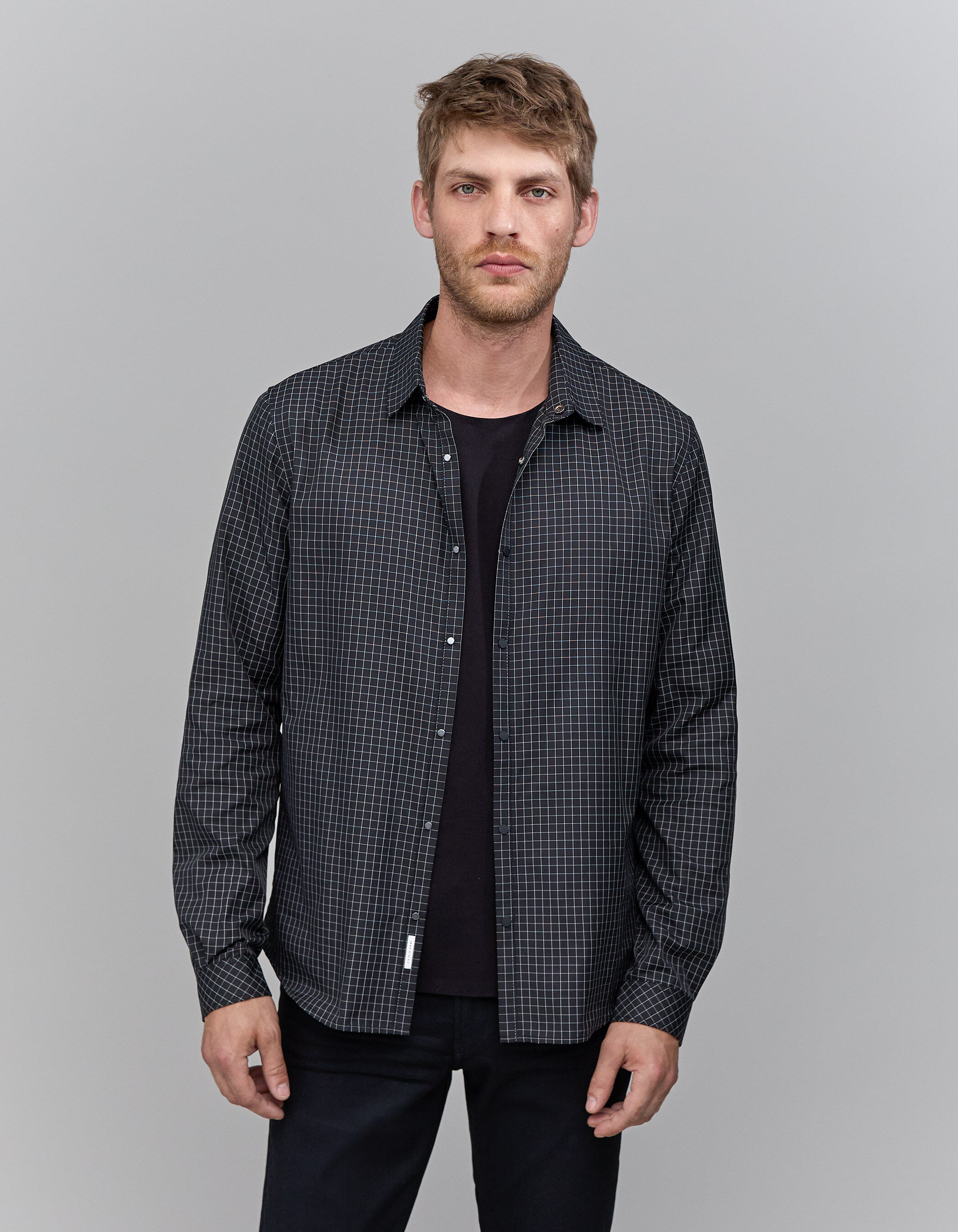 Chemise noir motif homme shop