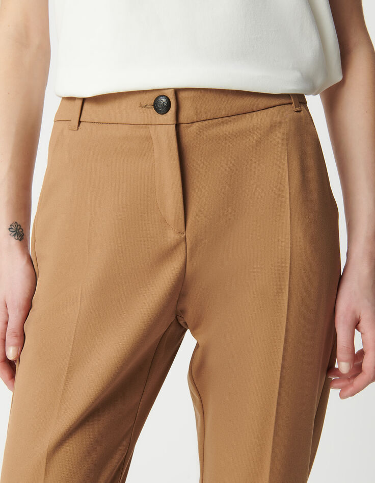 Mujer pantalón recto camel metalizado-4