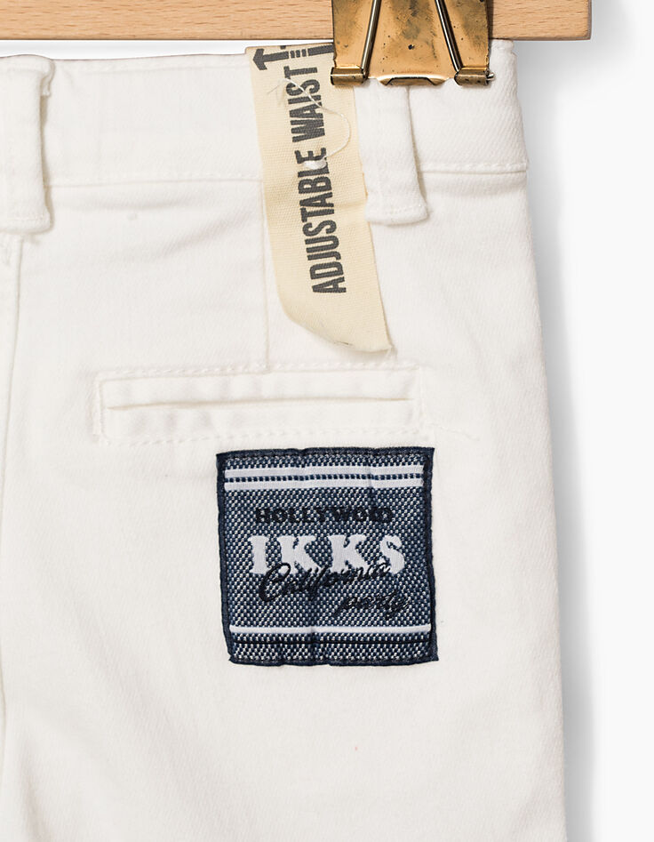 Witte bermuda met omslag voor babyjongens -4