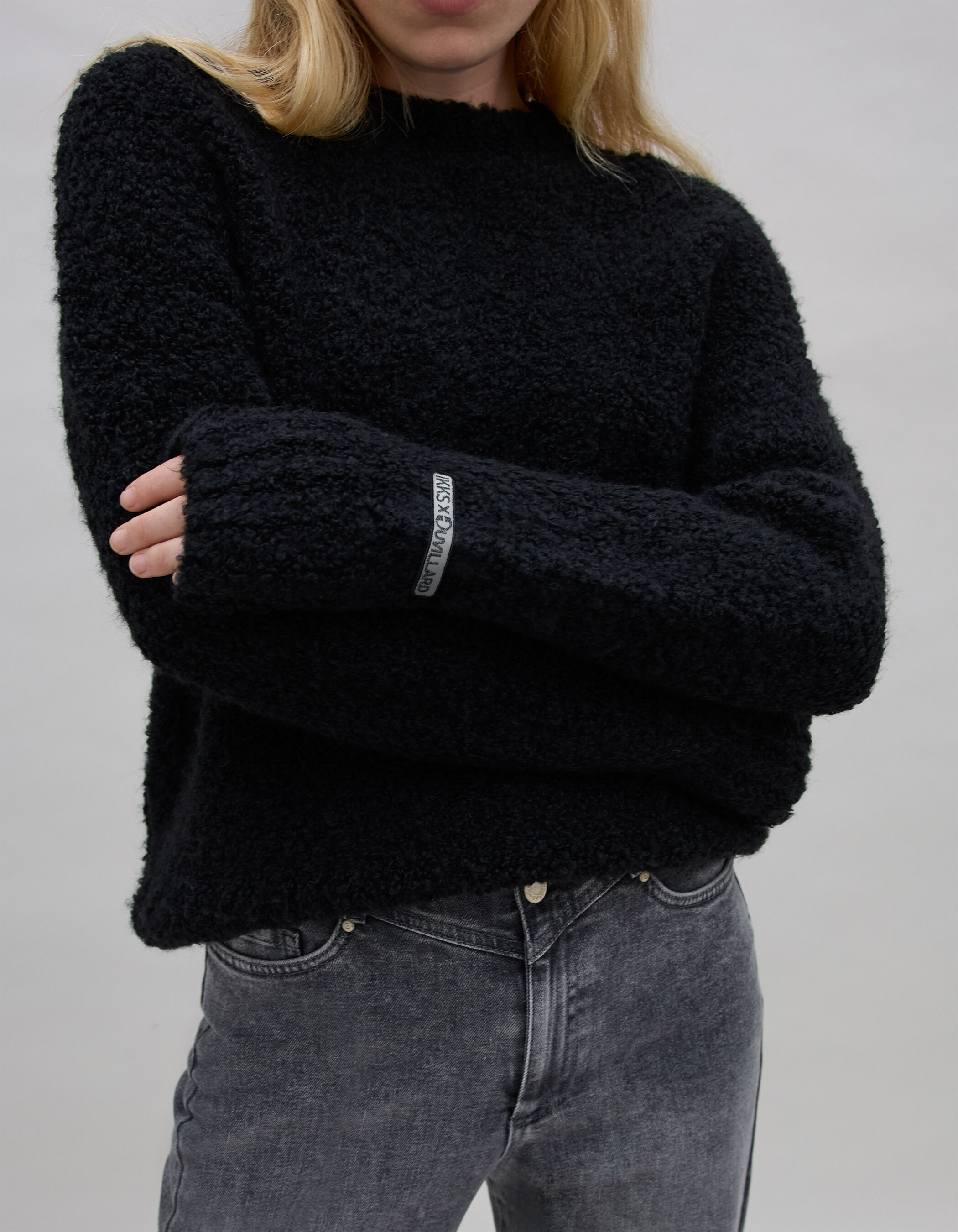 【25SS PRE-ORDER】Sheer Damaged Rib Crew Neck Knit Pullover