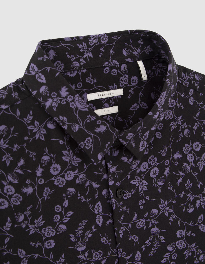 Men’s black LENZING™ ECOVERO™ SLIM shirt with dark purple flower motif-5