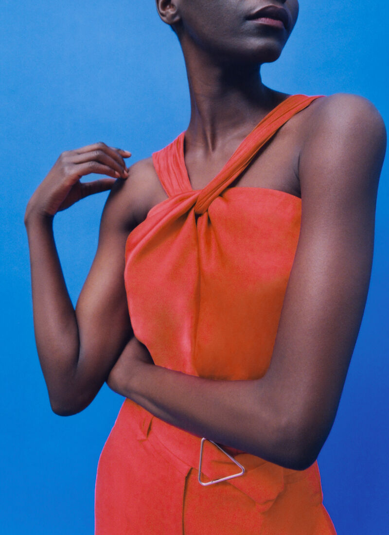 Top asym&eacute;trique &agrave; encolure nou&eacute;e orange femme