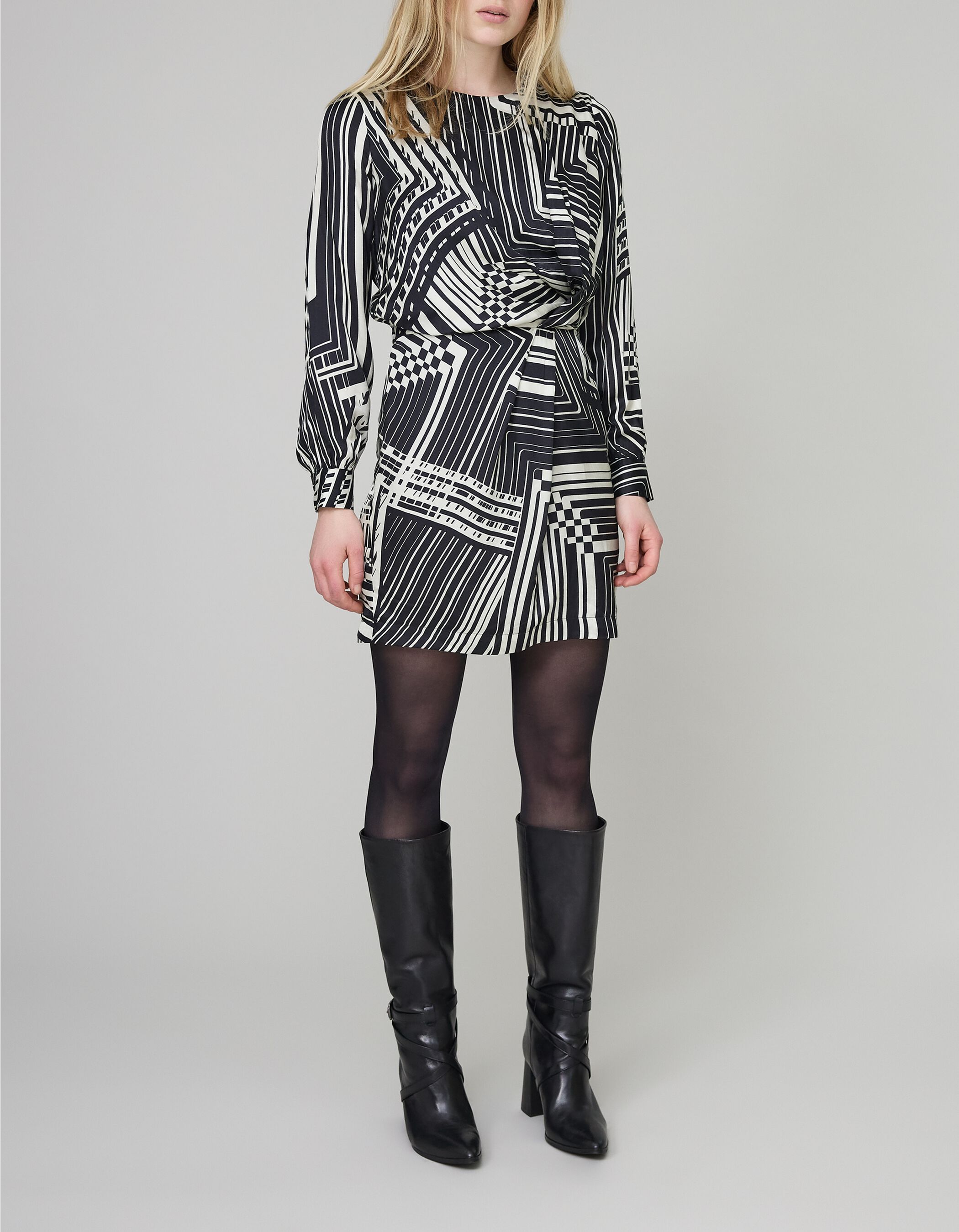 Pure Edition-Women's Art Deco graphic draped black dress