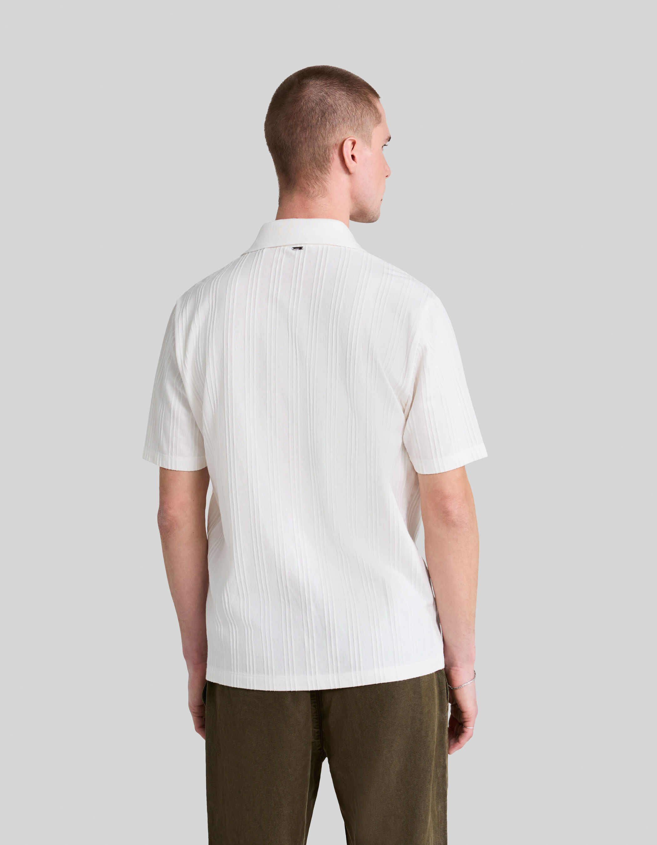 Men s off white striped knit SLIM shirt IKKS