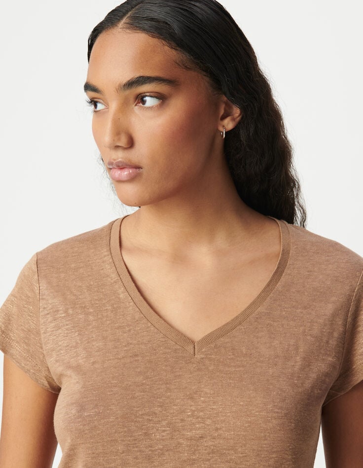 Tee-shirt col V camel en lin foil femme-4