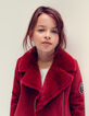Abrigo rojo oscuro de pana con cuello con piel niña -1
