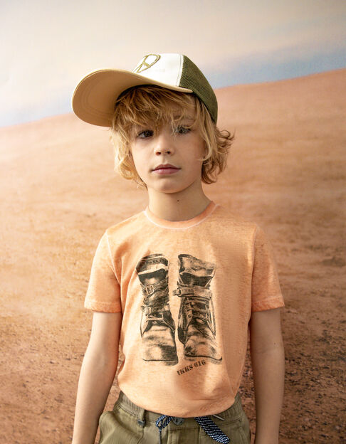 Orangefarbenes Jungen-T-Shirt mit Ranger-Stiefeln