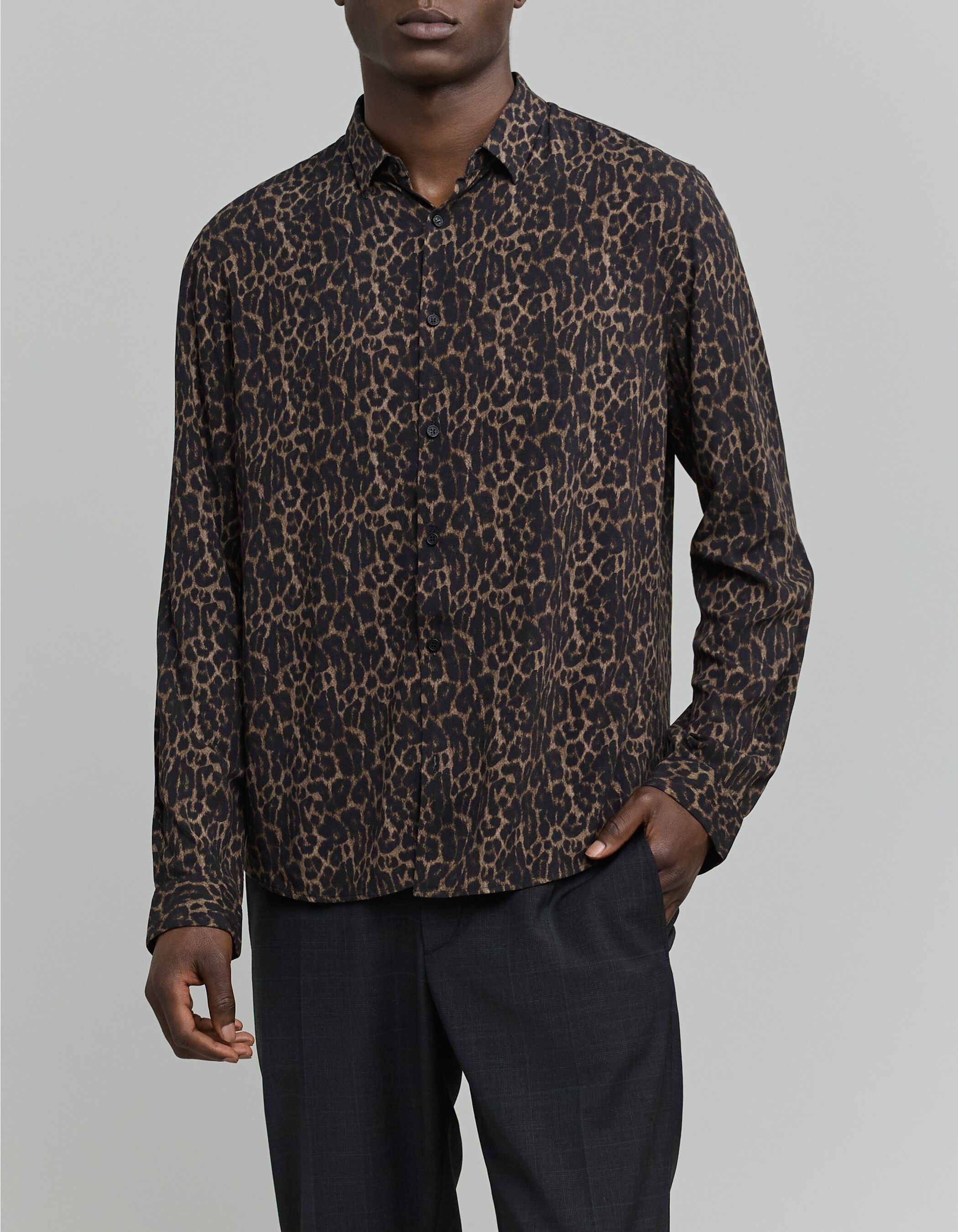 Men's SLIM grey leopard print shirt