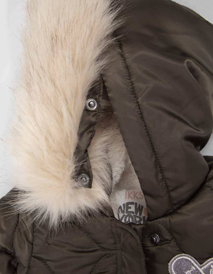 Kaki gevoerde en doorstikte parka met kap babymeisjes-4