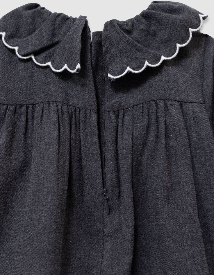 Graue Mädchenbluse mit weitem Kragen Stick-6