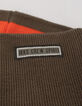 Kaki gebreide muts en snood rubbermarkering jongens-4