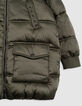 Chaqueta acolchada de nailon caqui para niña-4