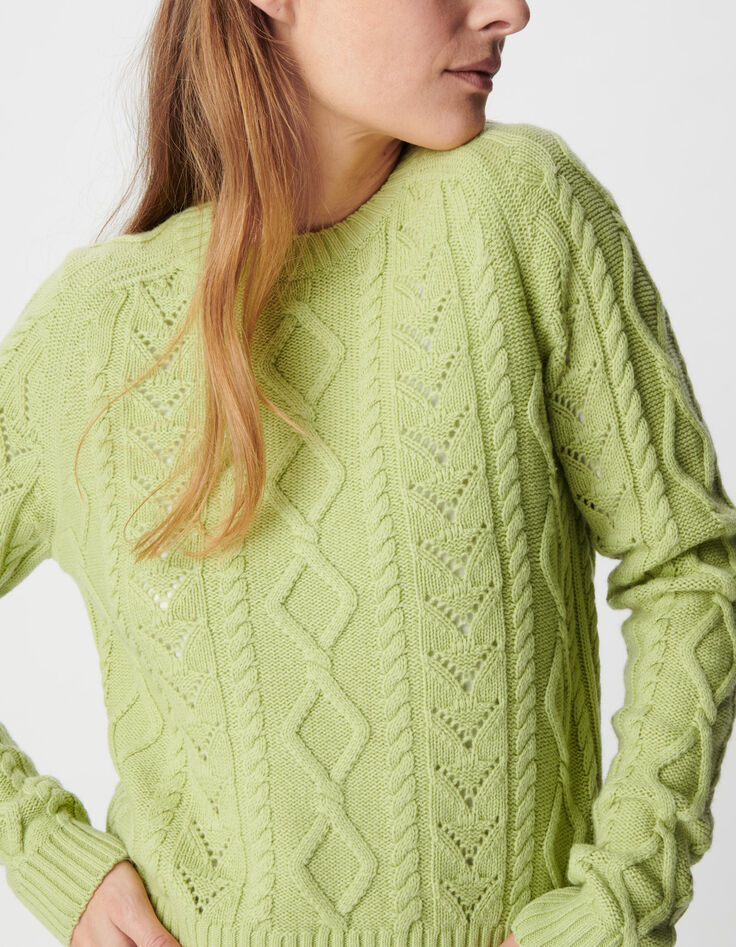 Women&rsquo;s cable knit merino wool sweater with round neck-6