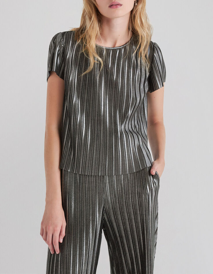 Women’s silver pleated loose top-1 Women’s silver pleated loose top-1